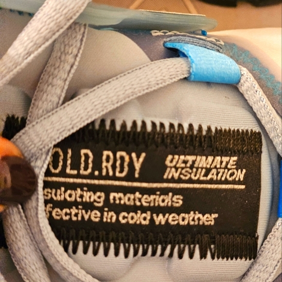 NEW Men's adidas UltraBOOST 22 Cold RDY Running Shoes GZ0128 Sz 8.5 Gray - Picture 13 of 14